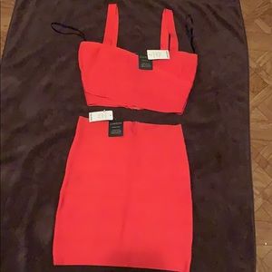 Bebe crop top & bandage skirt